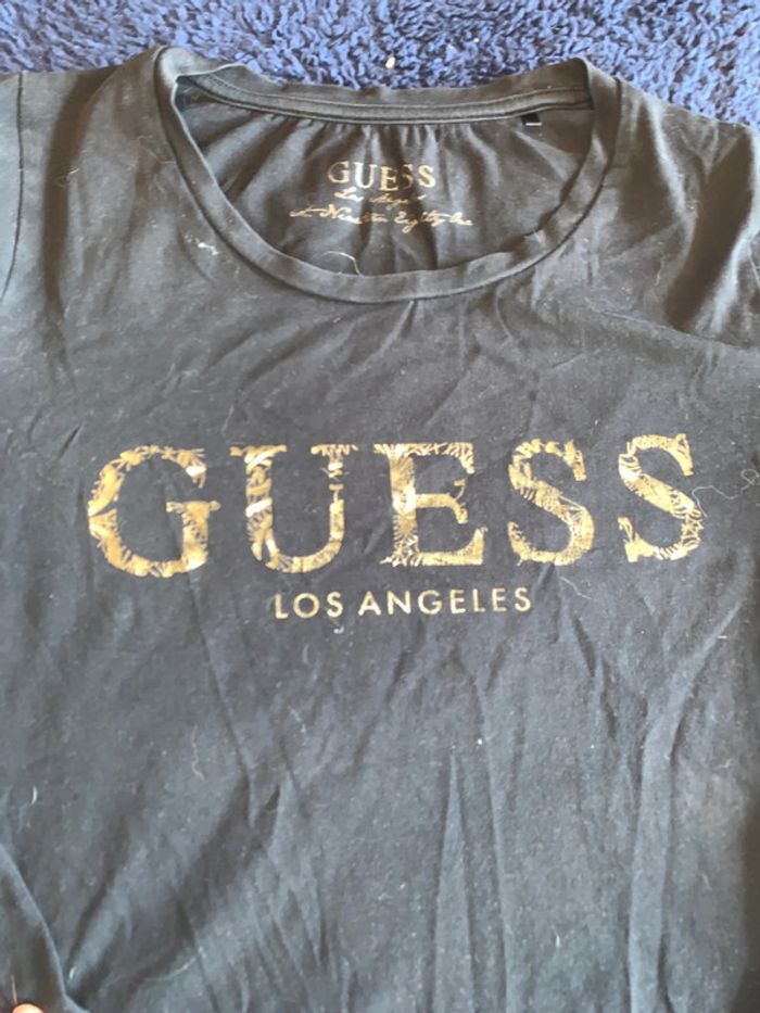 Magnifique t-shirt femme guess - photo numéro 2