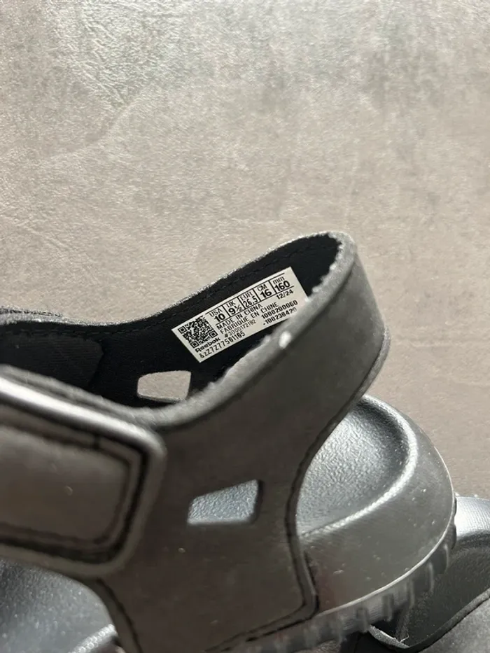 Chaussure Reebok taille 26.5 - photo numéro 5
