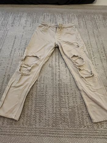 Jean à trou mom beige taille 38/M