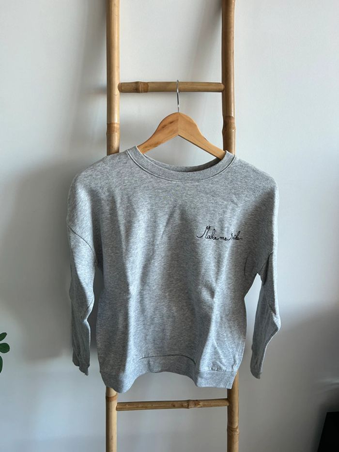 Sweat gris