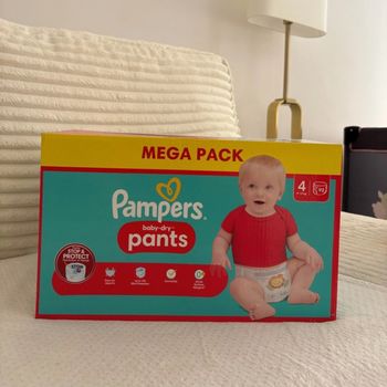 Pampers  pants taille 4