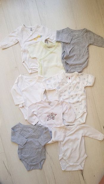 Lot de 8 bodys garçon naissance