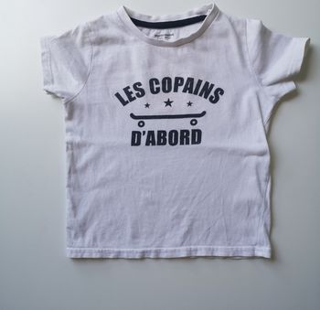 T-shirt manches courtes taille 3 ans