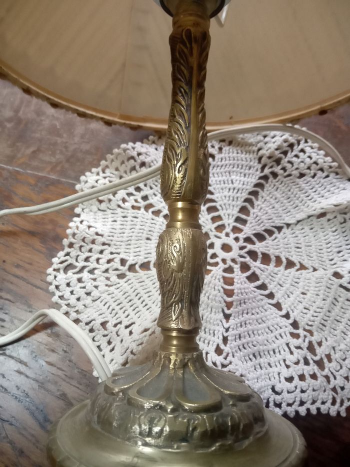 Lampe vintage pied en bronze - photo numéro 4