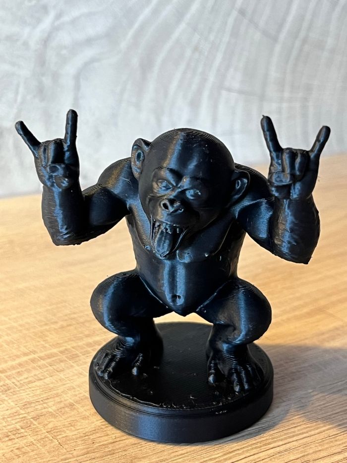 🦍 Figurine Singe Rock Noir – Objet déco original - photo numéro 1