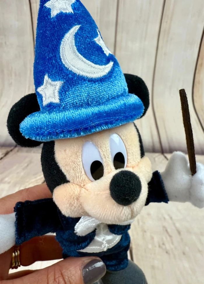 Peluche à accrocher Disney Mickey fantasia chef d’orchestre Tokyo Disneyland Japon - photo numéro 3
