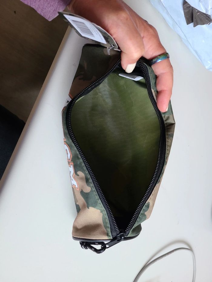 Trousse style militaire - photo numéro 3