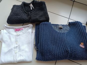 Lot fille 6 ans 19 pièces 30 euros 