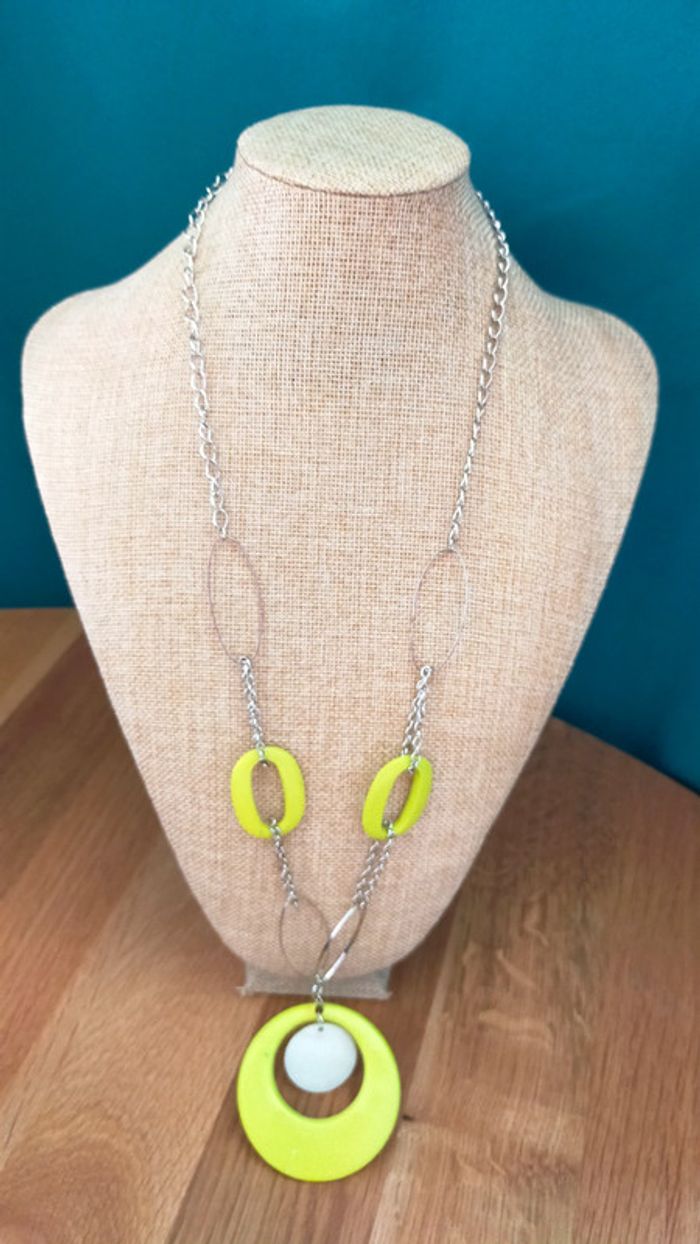 Collier vintage argenté et vert citron – Collection Émeraude Urbaine - photo numéro 11