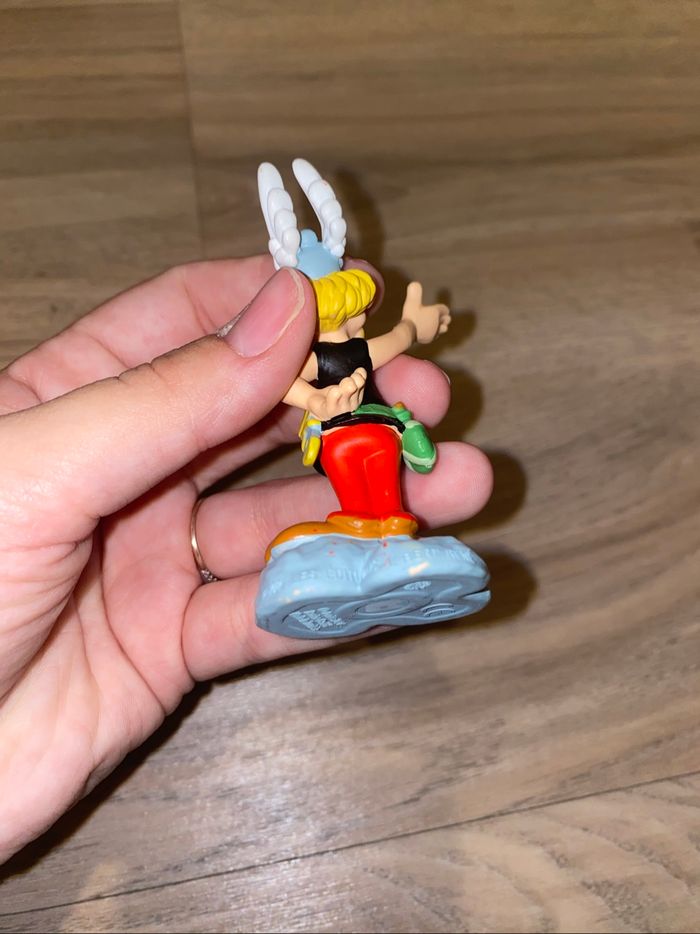 Tonie Astérix - photo numéro 3