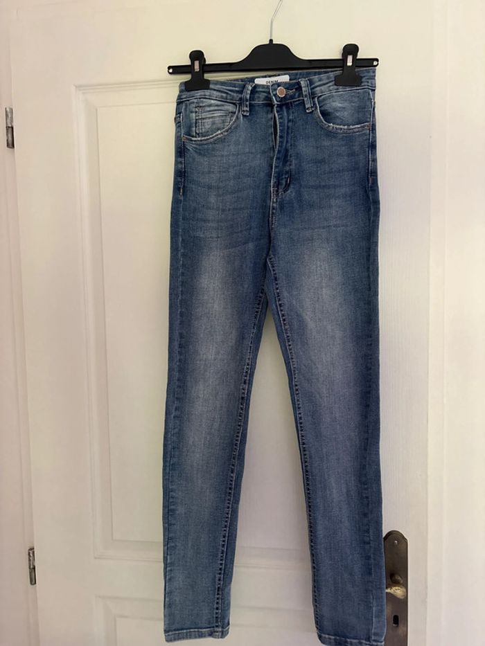 Jean bleu basique