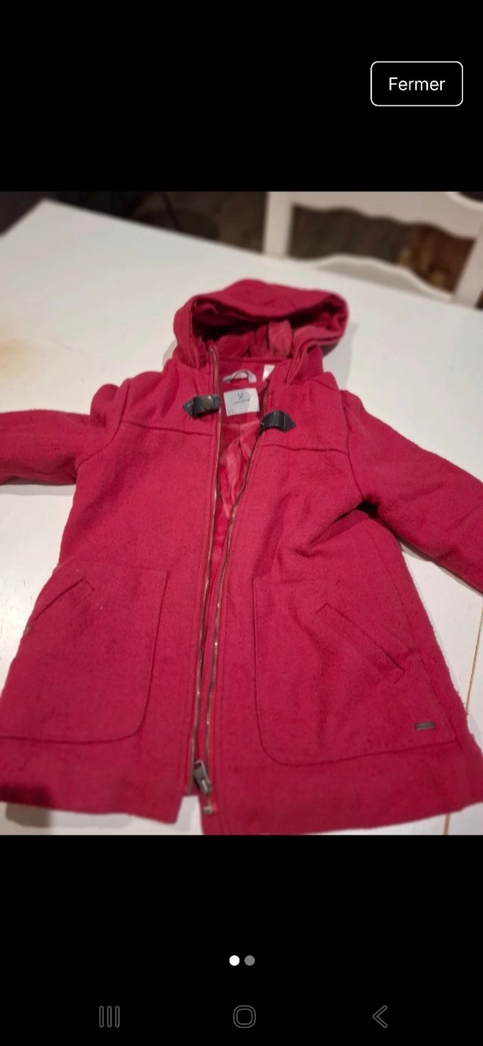 Manteau rouge