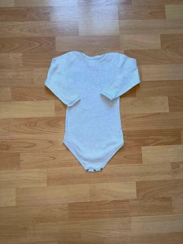 Body Petit Bateau Rayé gris – Taille 2 ans, Très Bon État - photo numéro 3