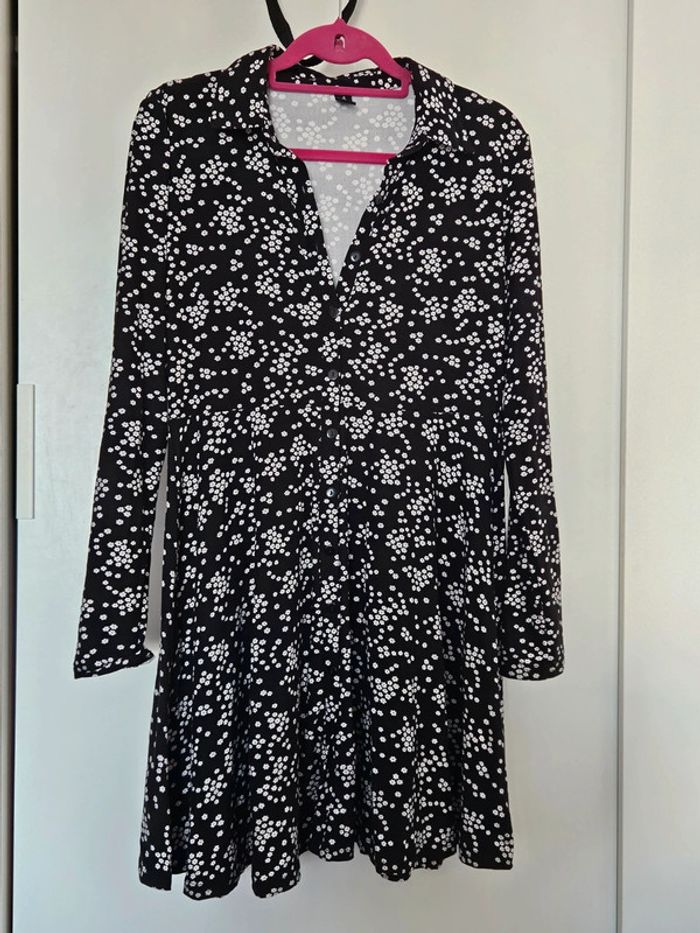 Robe chemise petites fleurs blanches Piazza Italia