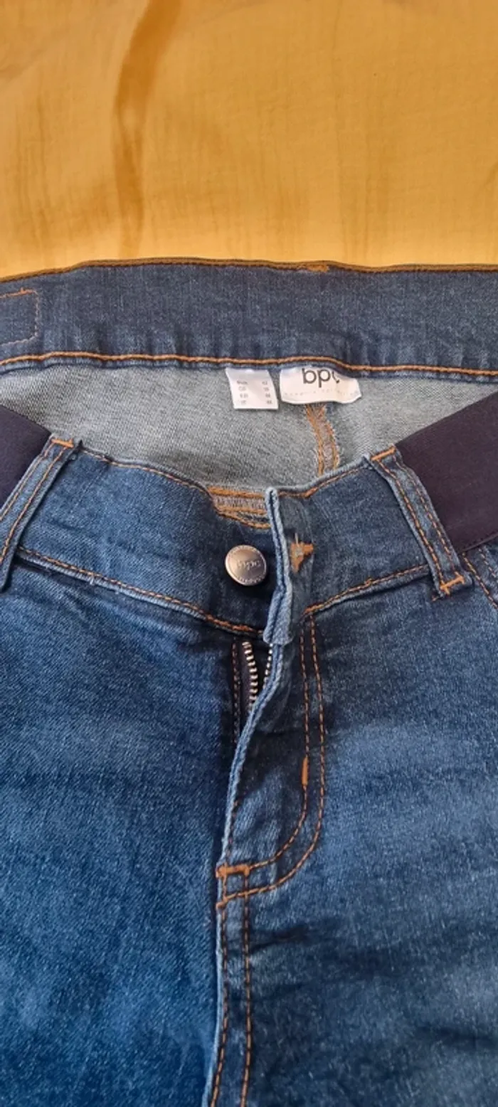 2 jeans de grossesse - photo numéro 5