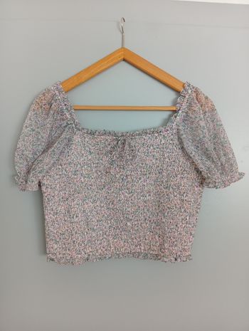 Crop top à fleurs t40