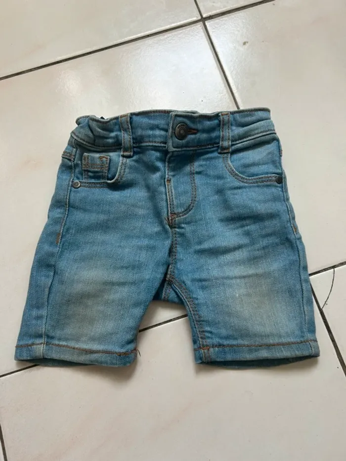 Petit short en jean - 12 mois TAO