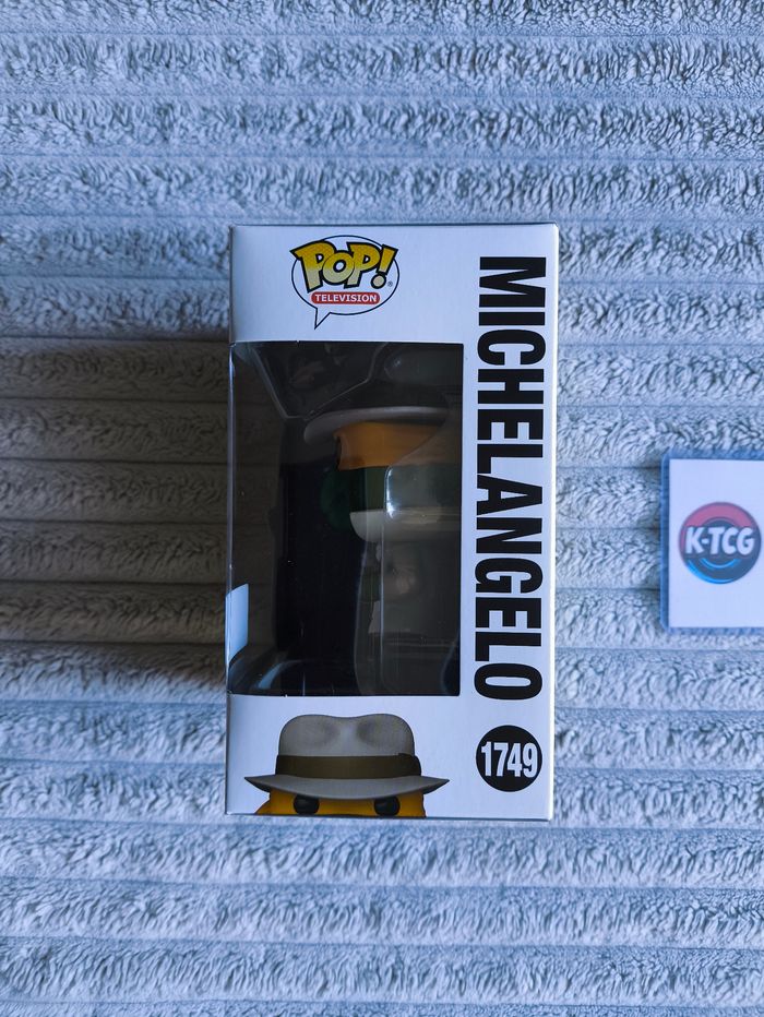 TMNT - POP Supreme N°1749 - Michelangelo in Trench Coat (Édition Limitée 9500 ex.) - photo numéro 2