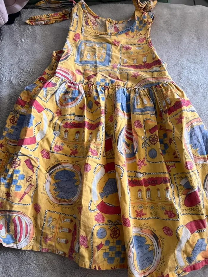 Robe coloré