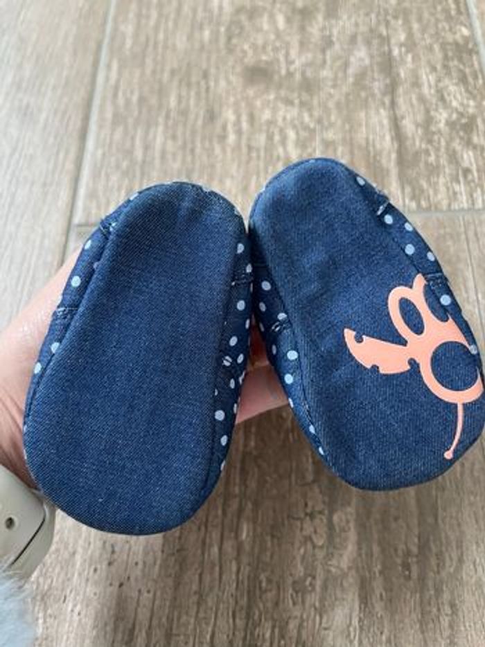 Chaussons Obaibi 3 mois - photo numéro 2