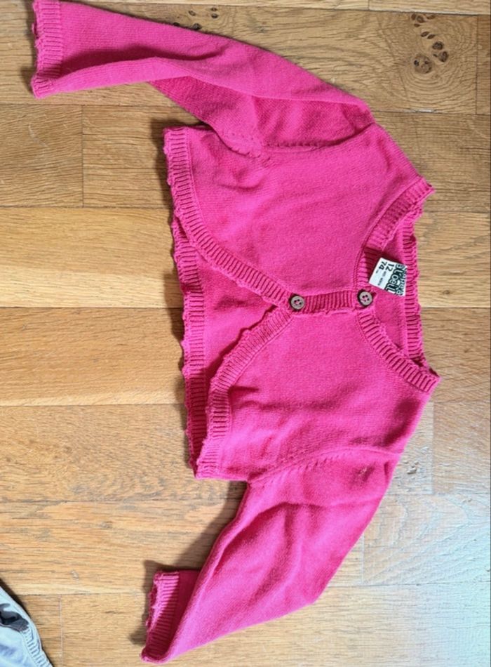 Lot vêtements bébé 12 mois - photo numéro 5