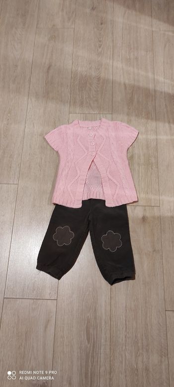 Ensemble tunique pull sans manches et pantalon velours 18 mois