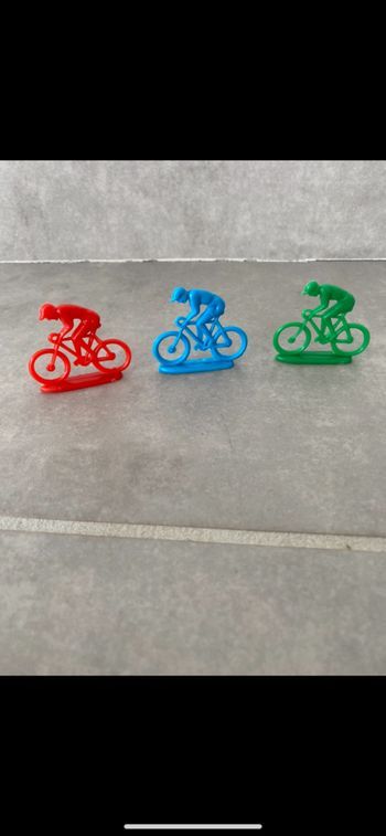 Lot de 3 cyclistes