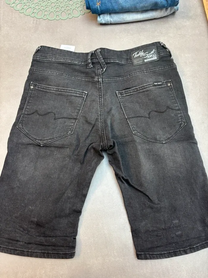 Short en jean homme Teddy Smith taille S - photo numéro 3