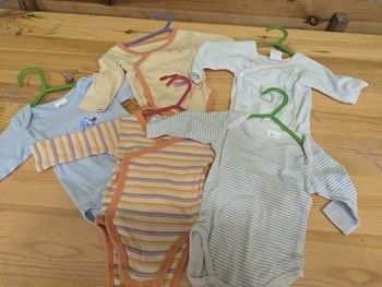 Lot 5 bodies manches longues 3 mois