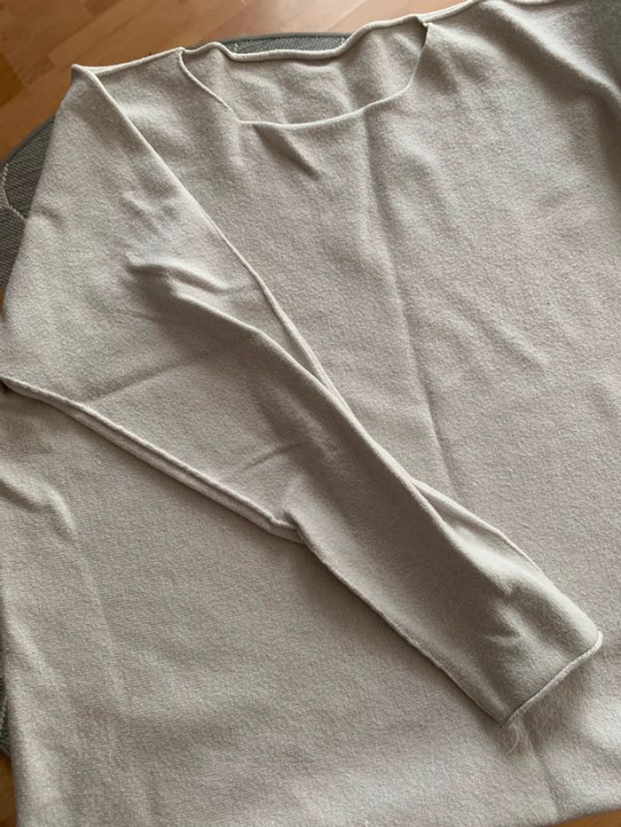 Pull gris