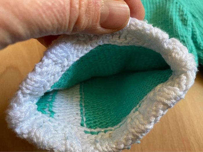 Joli ensemble/jogging vert et blanc T. 6 mois/68 cm garçon TBE - photo numéro 9