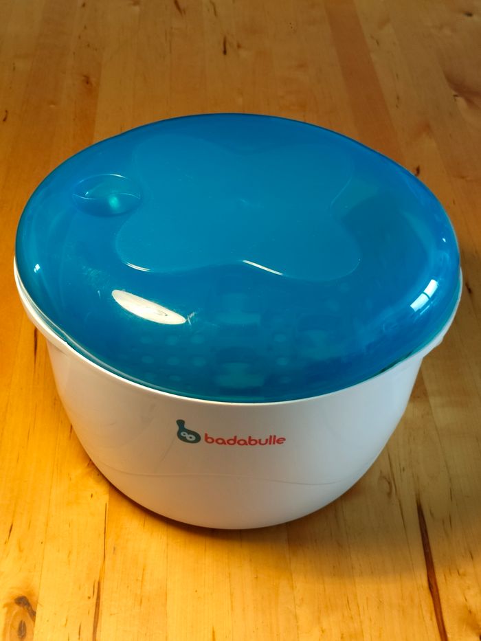 Stérilisateur biberon badabulle