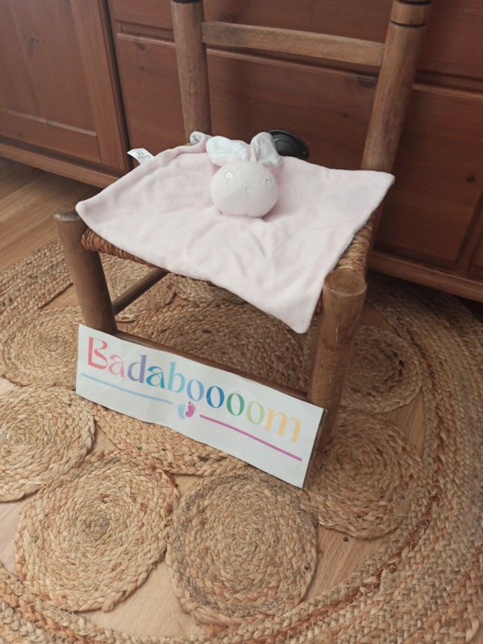 Doudou lapin Bambino rose tbe