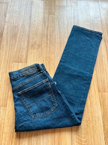 Jean Levi's femme Signature Gold bleu foncée brut M/38 W28 droite straight mi taille US rare