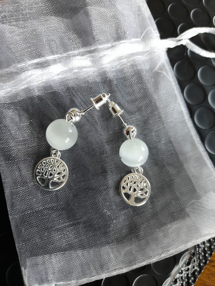 Boucles d'oreilles pierres de lune et arbre de vie - photo numéro 4