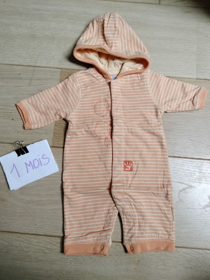 Pyjama/combi 1 mois