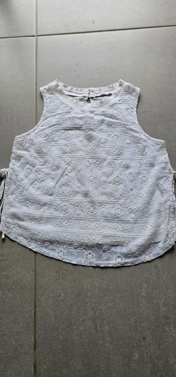 Haut dentelle Bershka taille M