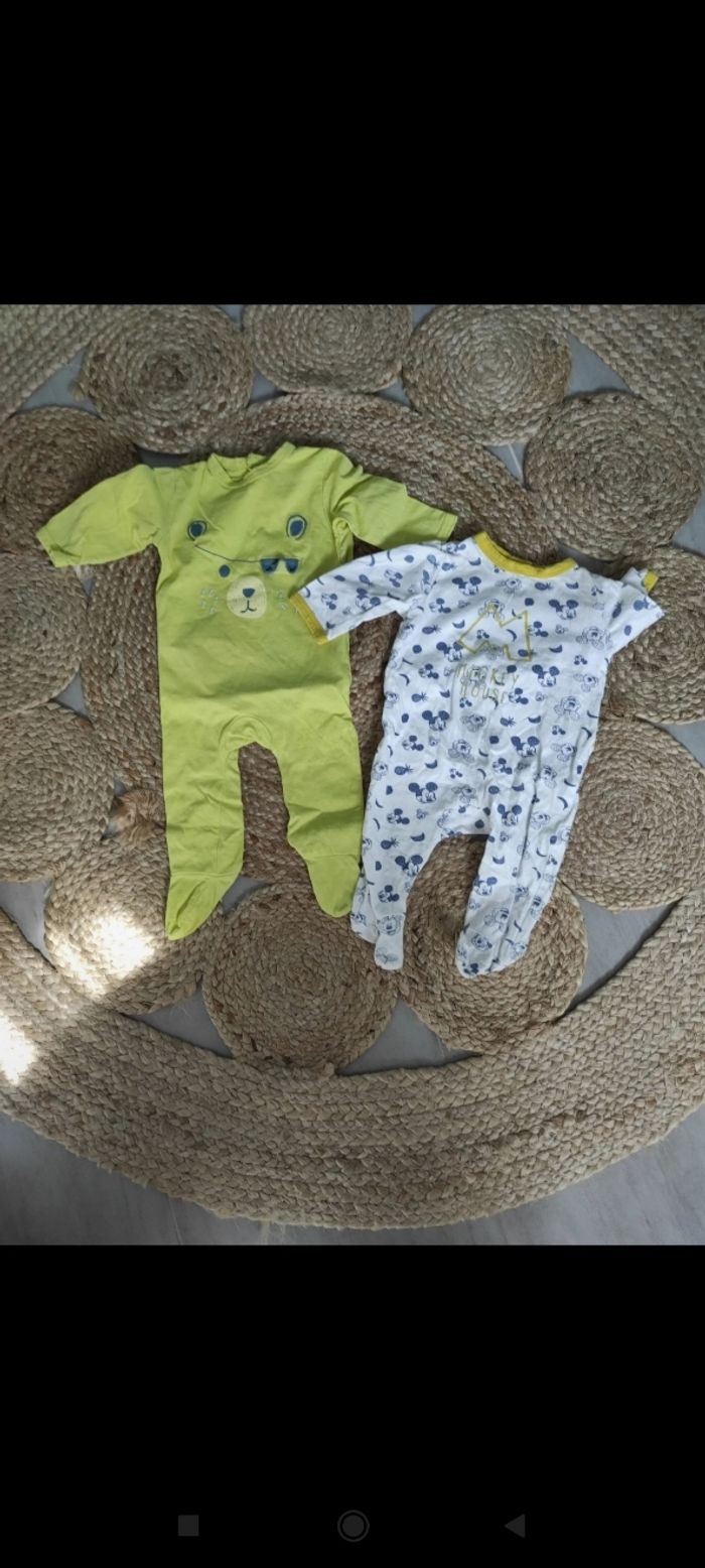 Lot 2 pyjamas fin