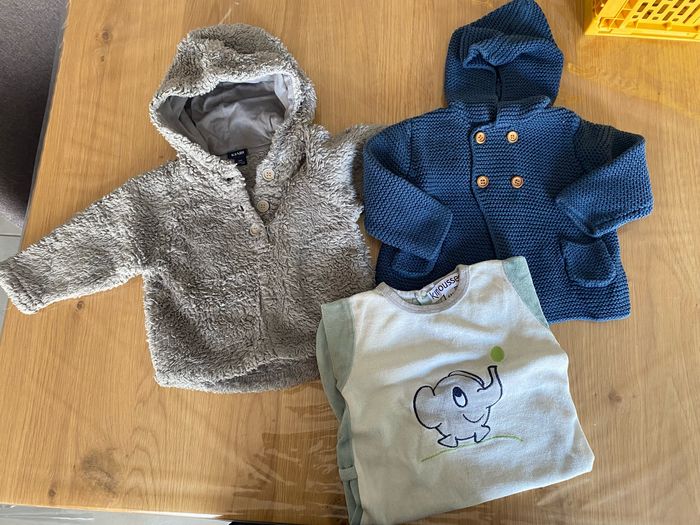 Lot vêtement 6 mois