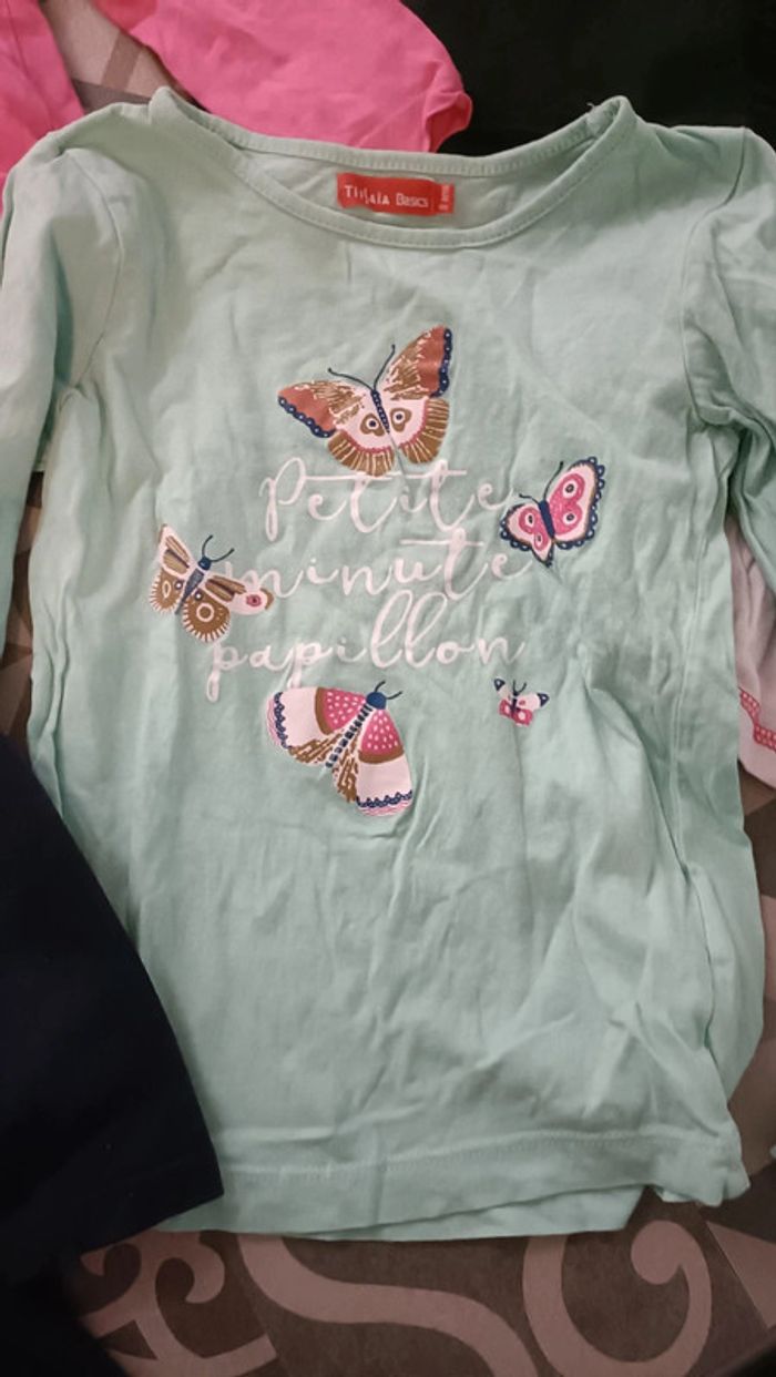 Lot manches longues 8 ans - photo numéro 4