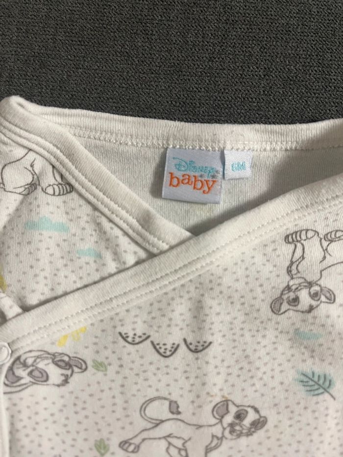 Body le roi lion 6 mois - photo numéro 4