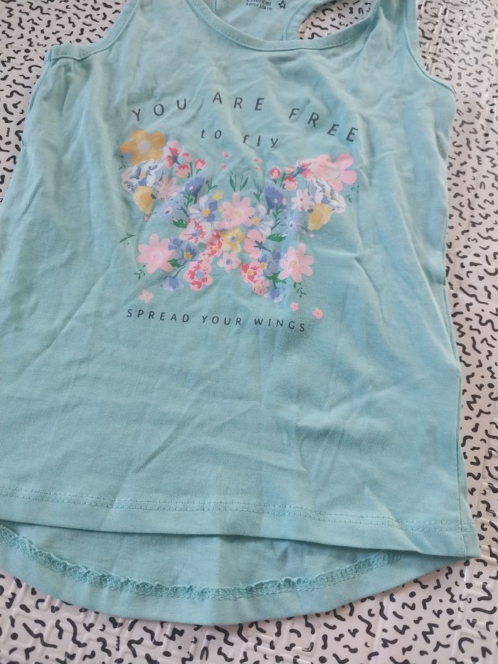 Débardeur fille 4 ans  100% coton • imprimé fleurs papillon • neuf étiquette - photo numéro 2