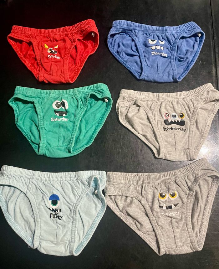 Lot slips garçon 2/3 ans