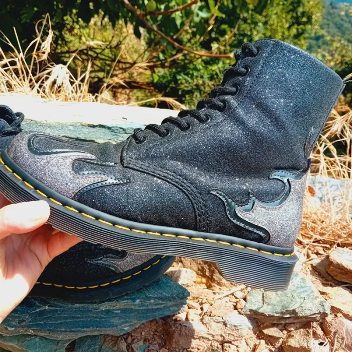 Dr. Martens glitter noir et argenté Flame 40 - photo numéro 5
