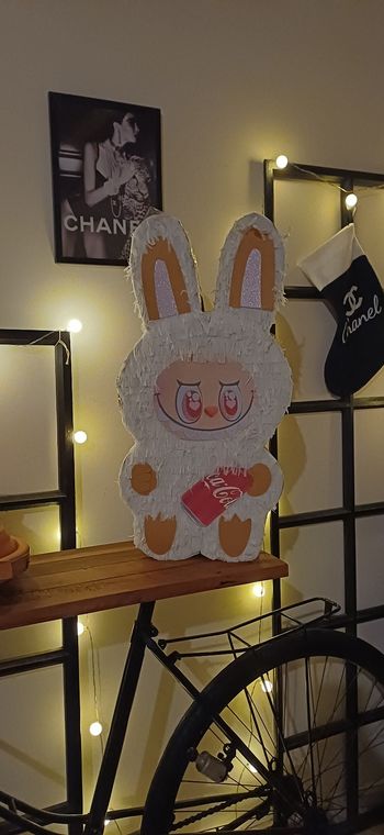 Pinatas anniversaire Labubu enfants