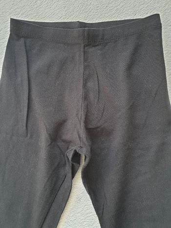 Legging 3/4 ou corsaire noir neuf 36