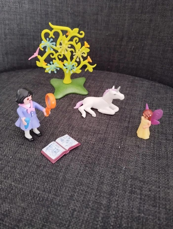 Fillette et licorne 🦄 - photo numéro 2