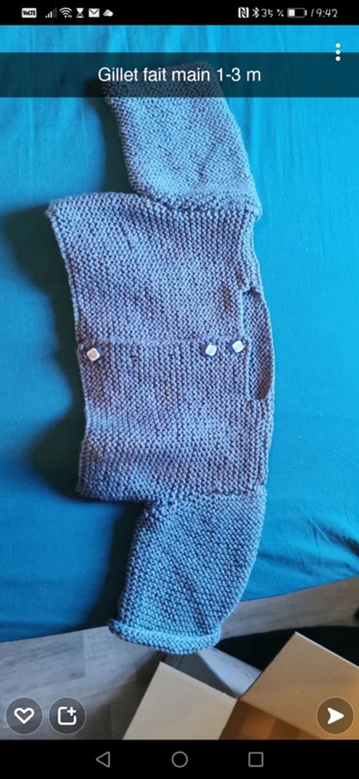 Gilet garçon en laine bleu fait main