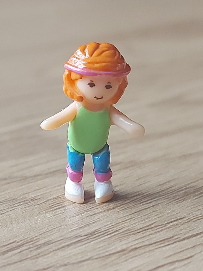 Polly pocket