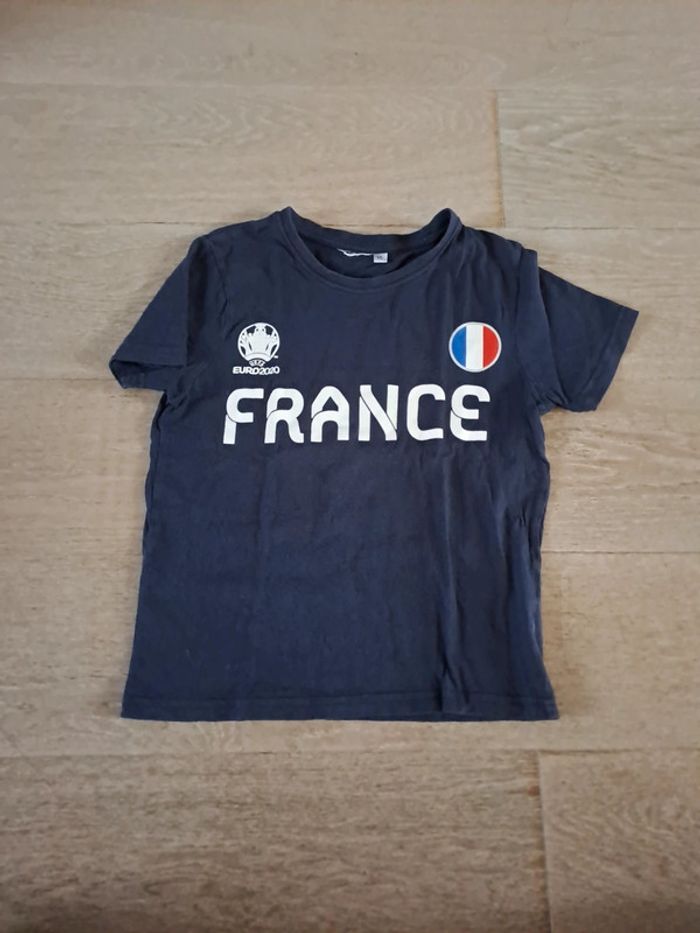 T-shirt garçon en 10 ans